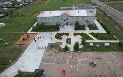 Их залуу багийн 23 дугаар цэцэрлэгийн гадна талбайд 92.3м3 бетон цутгалт хийж, тоглоомын талбайг тохижууллаа